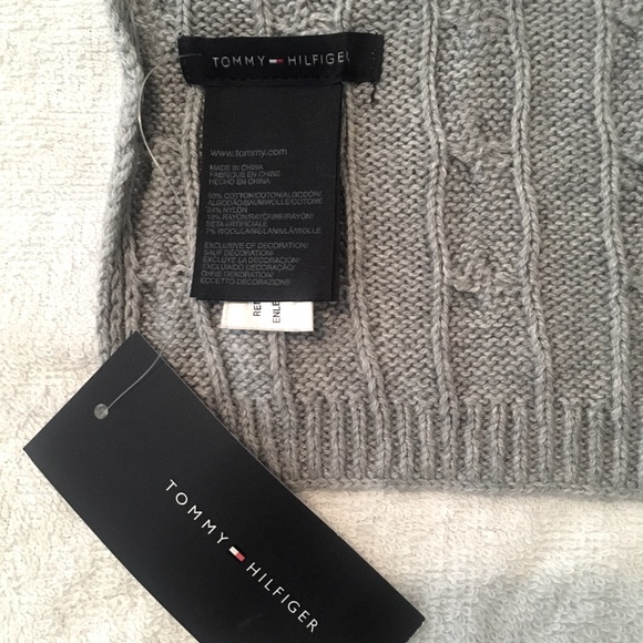Tommy Hilfiger Scarf - Picture 3 of 3